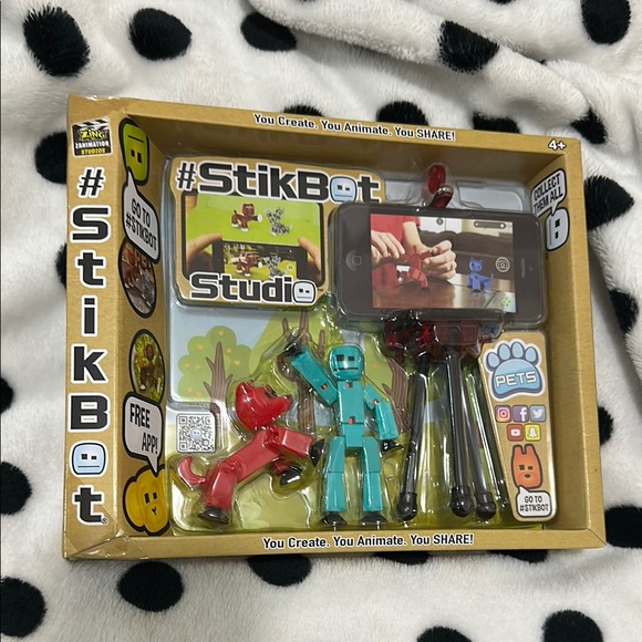 #Stikbot Studio Set - Picture 1 of 2